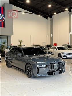 بي ام دبليو الفئة 7